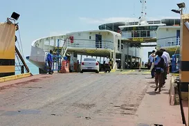 Líder do CV na Ilha de Itaparica é preso ao desembarcar do ferry em Salvador - Imagem