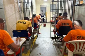 Mais de 5 mil detentos realizam Enem na Bahia - Imagem