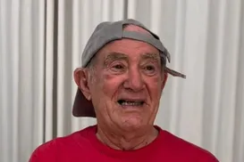 Mansão de Renato Aragão é colocada à venda após dívida - Imagem