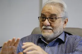 ‘Os Comunistas Estão Chegando’, a nova incursão de Emiliano José - Imagem