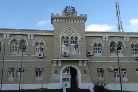 Policiais da ativa na Bahia devem se desfiliar de partidos políticos - Imagem