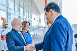 Queda de Maduro divide opiniões entre candidatos ao Planalto - Imagem