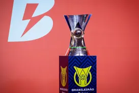 Rival direto do Bahia joga decisão sem zagueiros do elenco principal - Imagem