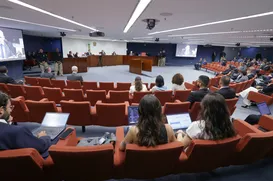 STF forma maioria para condenar PMs do DF a 16 anos pelo 8 de janeiro - Imagem