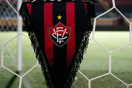 Sem titular, Vitória relaciona 23 atletas para jogo com o Bragantino - Imagem