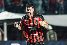 "Sintonia perfeita": capitão do Vitória se despede com forte desabafo - Imagem