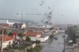 Tornado causa destruição e pânico em cidade brasileira - Imagem