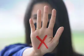 Vítimas de violência doméstica têm direito a auxílio do INSS - Imagem