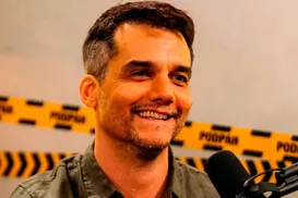 Wagner Moura viveu romance explosivo com autora polêmica da Globo - Imagem