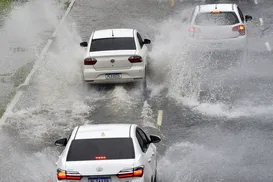 Alerta na Bahia: 39 cidades têm perigo de chuvas intensas e ventos - Imagem