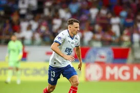 Após deixar o Bahia, Santiago Arias acerta com gigante sul-americano - Imagem