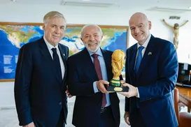 Após reunião com Infantino, Lula faz pedido inusitado a Ancelotti - Imagem