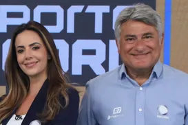 Bastidores: Cléber Machado instaura terror na Record, diz coluna - Imagem