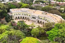 Bilionária brasileira tem mansão de R$ 2,8 bilhões com 130 cômodos - Imagem