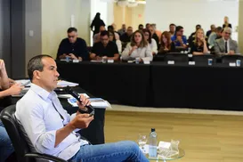 Bruno Reis coordena primeira reunião do Plano Estratégico 2025-2028 - Imagem