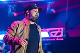 Cantor nordestino passa mal e é internado às pressas em hospital - Imagem