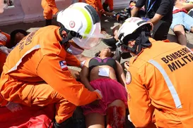 Carnaval: Farol da Barra é utilizado para simulações de resgate - Imagem