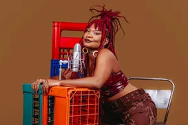 De graça! Larissa Luz agita Pelourinho com homenagem a Gilberto Gil - Imagem