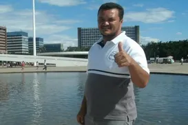 Deputado pede sessão em homenagem a bolsonarista morto na prisão - Imagem