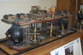 Ele viveu em 1901, mas inventou a tecnologia favorita do seu sofá - Imagem