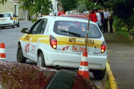 Estados retiram obrigatoriedade da baliza na prova da CNH; veja quais - Imagem