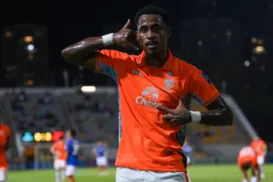 Ex-Vitória é artilheiro da Champions League asiática - Imagem