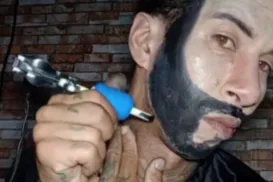 Fã tatua o próprio rosto para ficar parecido com Gusttavo Lima - Imagem