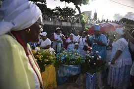 Festa de Iemanjá: como idosos podem aproveitar com saúde e segurança? - Imagem