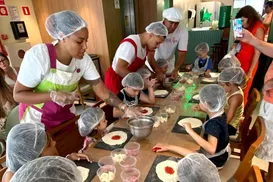 Gratuita! Colônia de Férias do Pepe une cozinha e teatro para crianças - Imagem