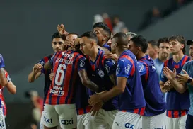 Histórico! Bahia quebra tabu de 50 anos com virada sobre Corinthians - Imagem