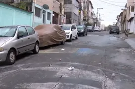 Jovem é morto em ataque a tiros em bar na Boca do Rio - Imagem