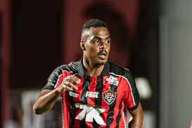 "Orgulho": Caíque afirma que Vitória botou o Flamengo para se defender - Imagem