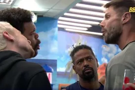 “Playboy é o c*ralho”: BBB tem briga explosiva com gritos e xingamento - Imagem