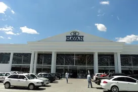 R$ 93 milhões aos funcionários: o que a Havan fez e a Magalu não - Imagem