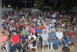 Retirolândia: secretária de Educação obriga funcionários a irem a evento político - Imagem