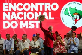 Rompidos? Após aproximação, Lula critica Trump em evento na Bahia - Imagem