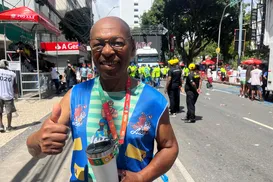 Segundo negro a desfilar no Internacionais lembra Carnaval do passado - Imagem