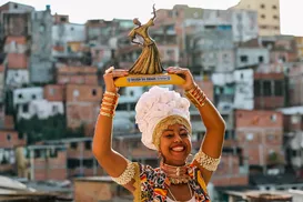 "Sussuarana no topo": conheça a nova Deusa do Ilê Aiyê - Imagem