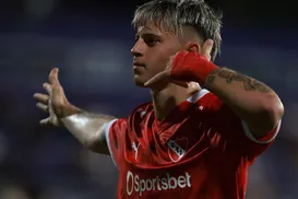 Vitória fecha com promessa argentina para reforço em 2026 - Imagem