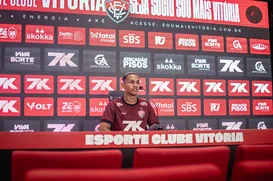 Zé Breno comenta falta de gols do Vitória: "Melhorar no terço final" - Imagem