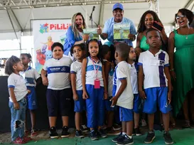 Fenagro: "Pililim, uma minhoca autista" brilha no Espaço A TARDINHA - Imagem