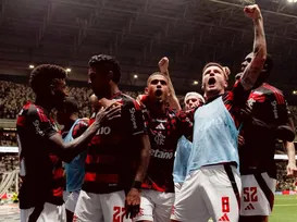 Jogadores do Flamengo terão plano vitalício com acompanhantes de luxo - Imagem