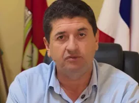 Justiça inicia processo que pode cassar prefeito de município da Bahia - Imagem