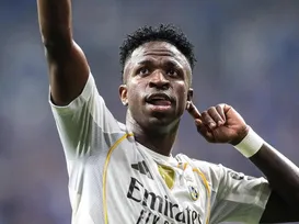 Influenciadora relembra romance com Vini Jr e faz confissão inusitada - Imagem