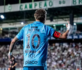 "Joelho quebrado" e decisivo: jornal espanhol se rende a Neymar - Imagem