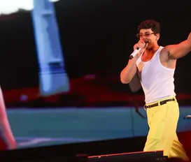 Nova febre do forró: Léo Foguete domina Arena A TARDE com hits virais - Imagem