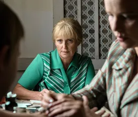 A série baseada em fatos reais que está dominando o TOP 10 da Netflix - Imagem