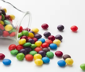 Mais de 6 mil pacotes de M&M’s são retirados do mercado; entenda - Imagem