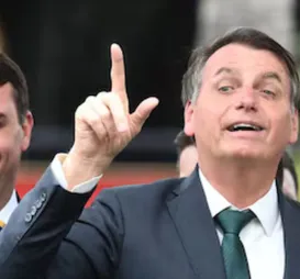 Candidato, Flávio revela plano para libertar Bolsonaro da cadeia - Imagem