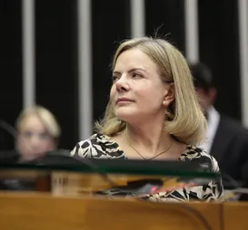 Gleisi planeja deixar governo Lula para disputar eleição em 2026 - Imagem